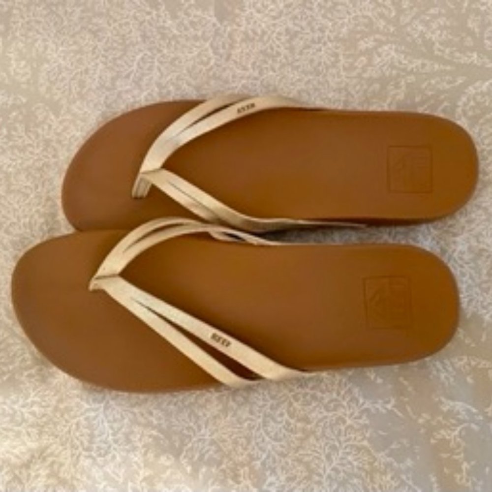 Reef Cushion Joy Flip-Flops in Champagne Sz 8